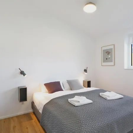 Awesome In Lembruch-duemmer With Kitchen